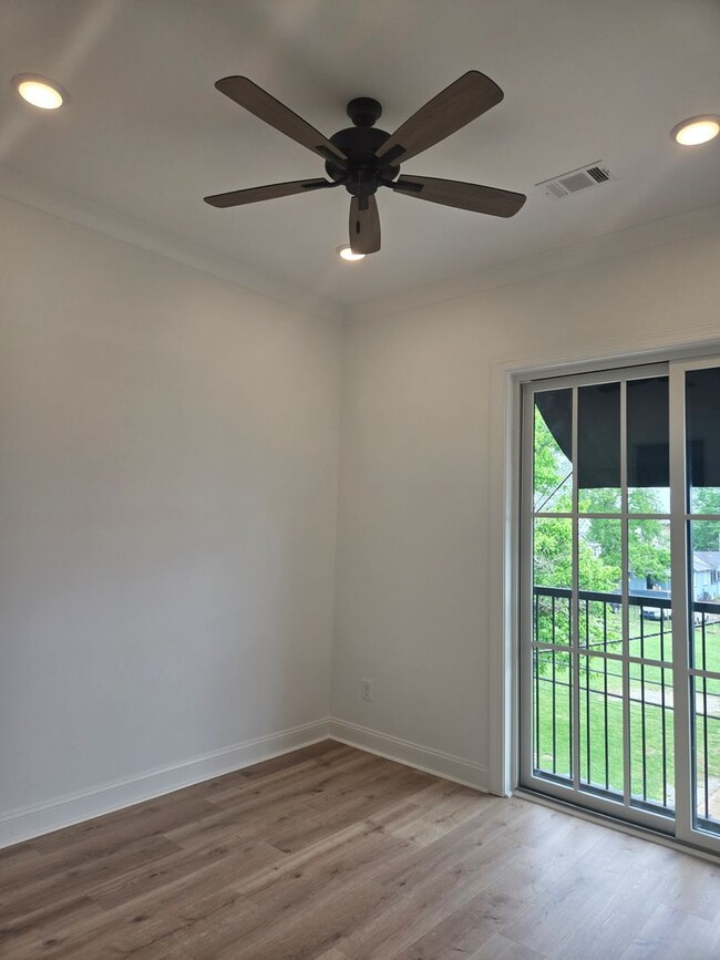 Building Photo - $1600 per bedroom. Brand new and waiting f...