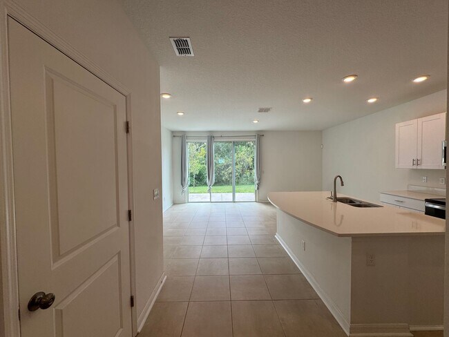 Building Photo - Fall Into Savings –Rent Reduced! Housing c...