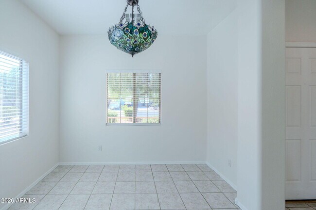 Building Photo - 15224 W Desert Hills Dr