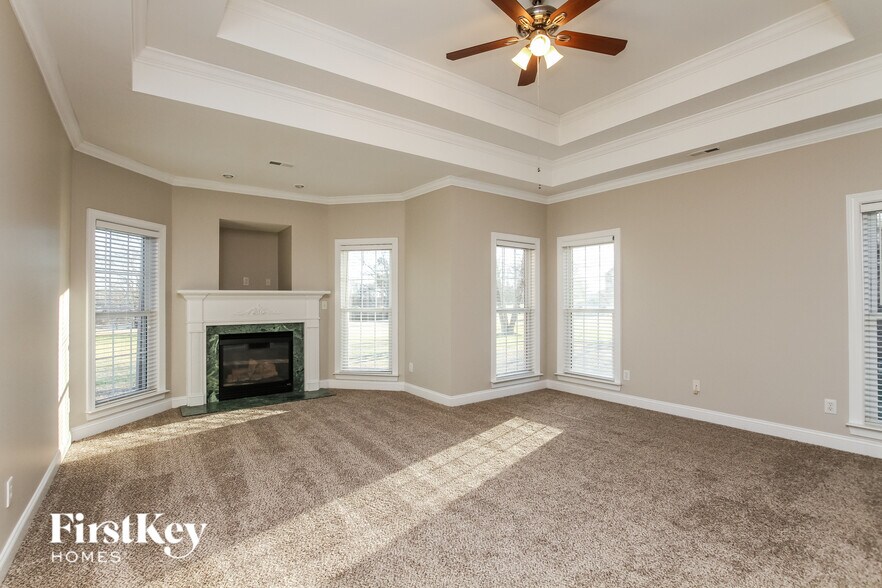 Building Photo - 130 Hunters Hill Dr