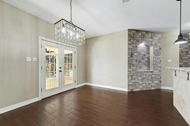 Building Photo - 114 Highalea Ct