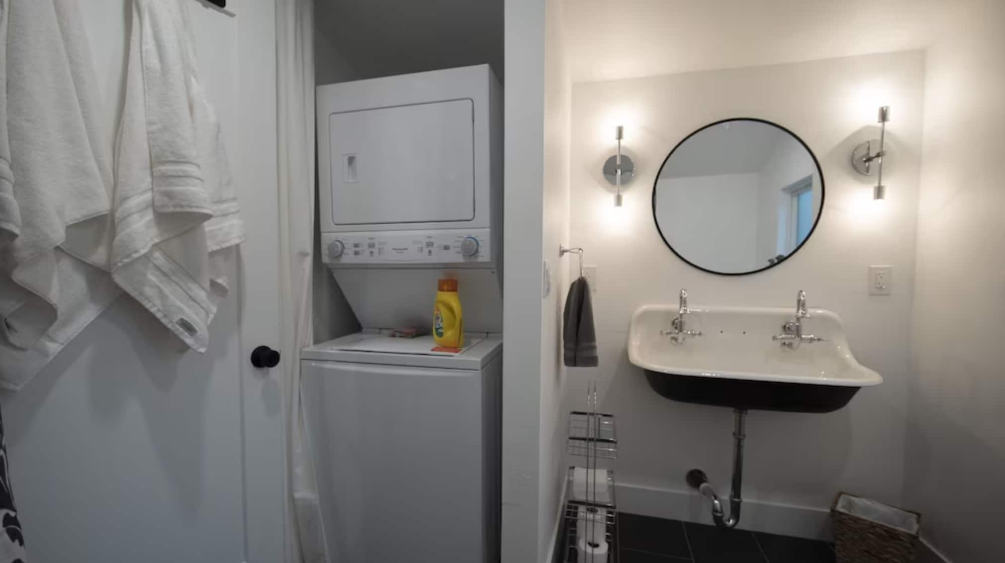 Building Photo - 12702 Butterfly Dr