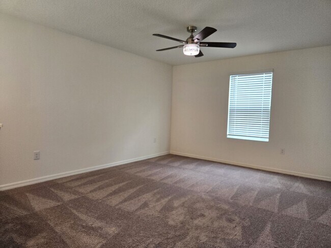 Building Photo - 3064 Sanctuary Dr