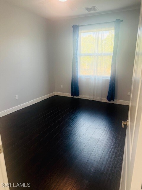 Building Photo - 3673 62nd Ave NE