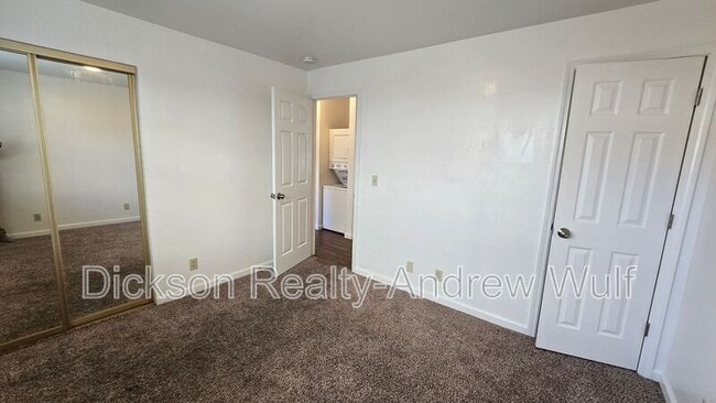 Building Photo - 247 Cheney St