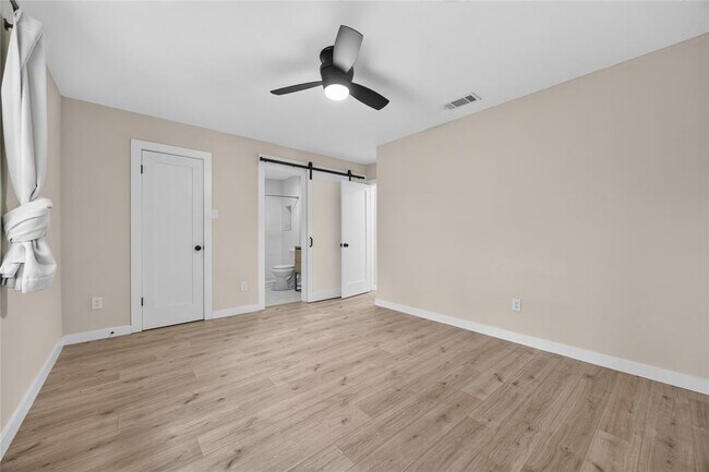 Building Photo - 6222 Wagon Bend