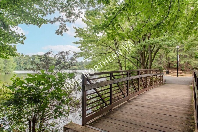 Building Photo - 6001 Keble Dr