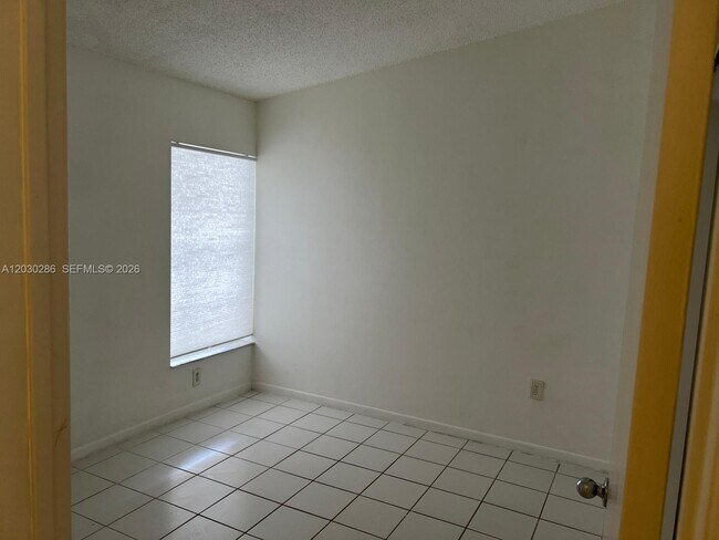 Building Photo - 15315 SW 76th Terrace