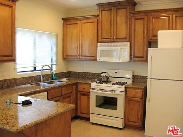 Building Photo - 1702 Brockton Ave