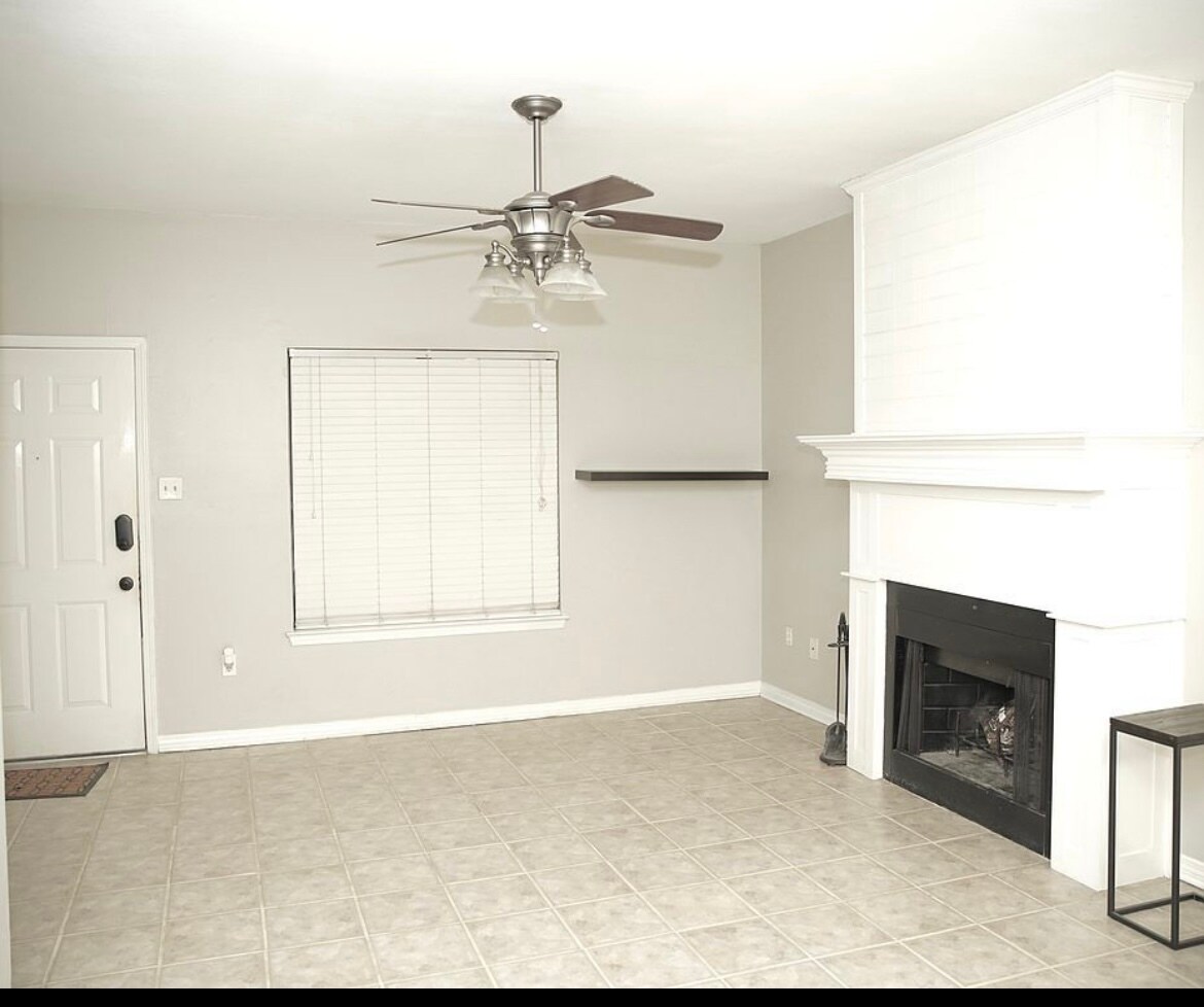 Building Photo - 5131 Butter Creek Ln