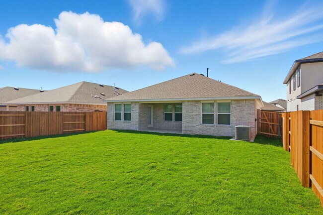 Building Photo - 1904 Marlin Spike Dr