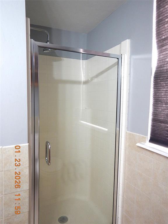 Building Photo - 1220 SW 1st Ave