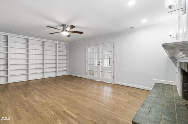 Building Photo - 1504 Homestead Rd