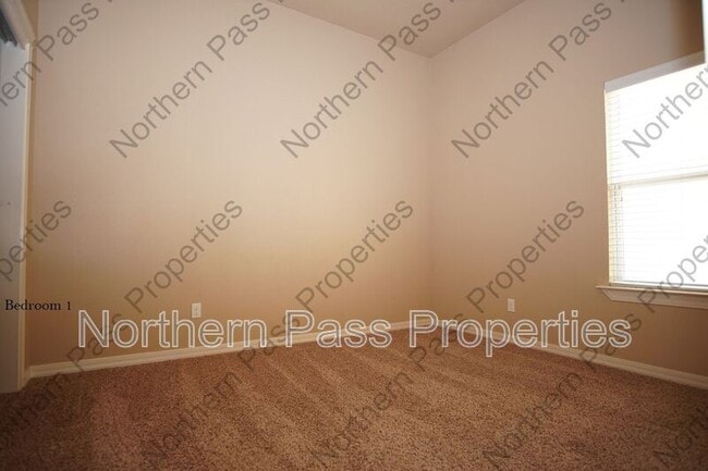 Building Photo - 3628 Grand Bahamas Dr