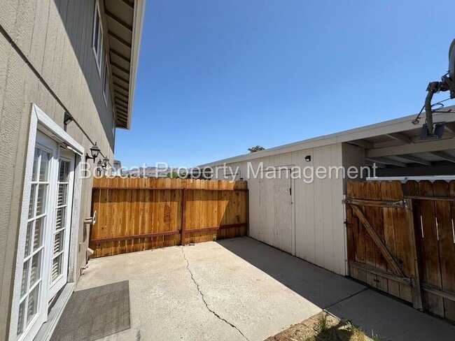 Building Photo - 1330 Ashby Ct