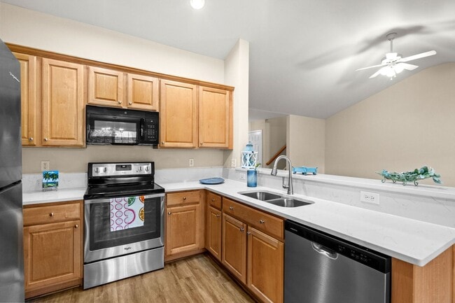 Building Photo - 4 Bed / 2 Bath Single Family Home for Rent in Arrowhead