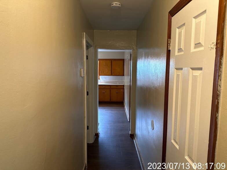 Building Photo - 4968 N 49th St