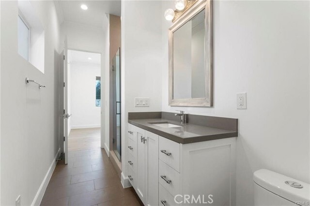 Building Photo - 5537 Vanalden Ave