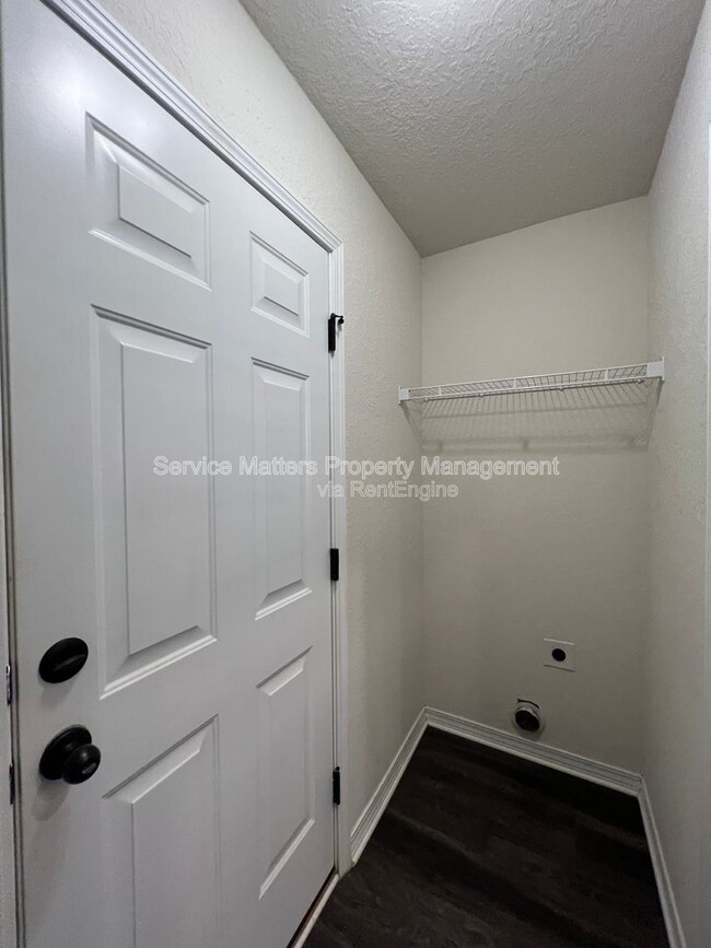 Building Photo - 4410 Thistle Pine Ct