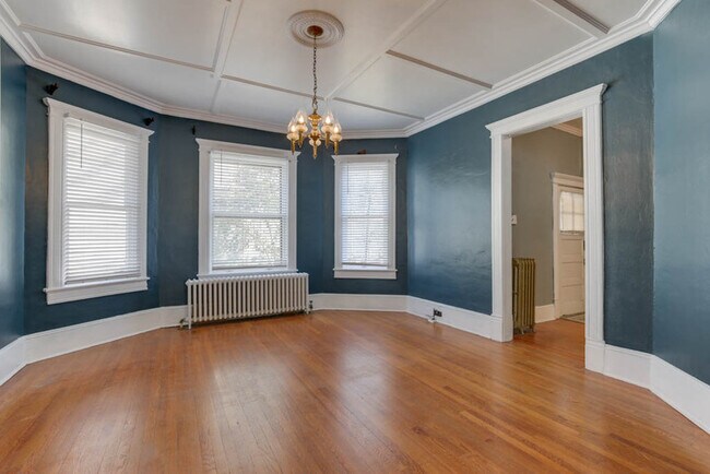 Building Photo - 1051 Naval Ave