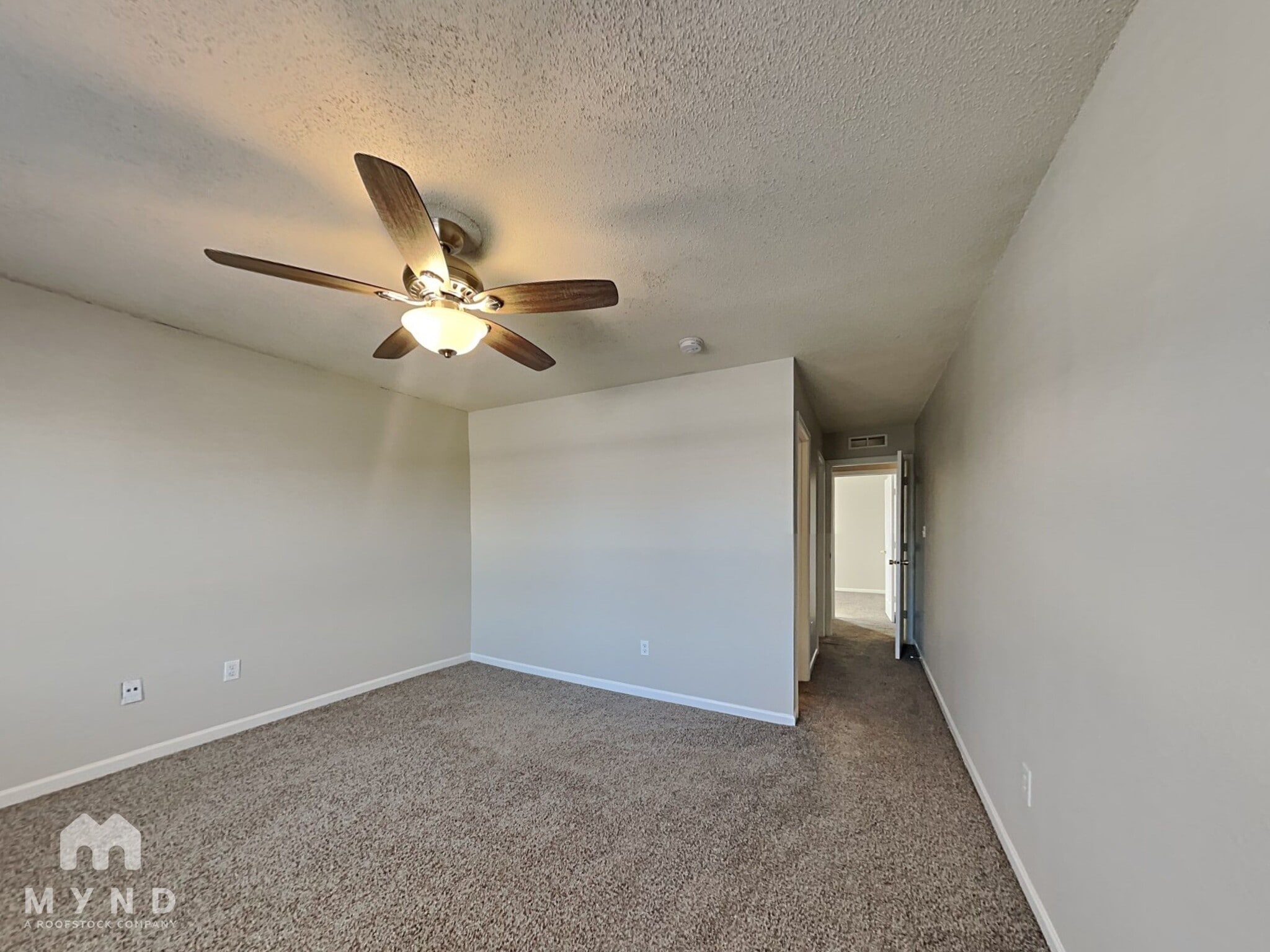 Building Photo - 1698 Prairieview Ln