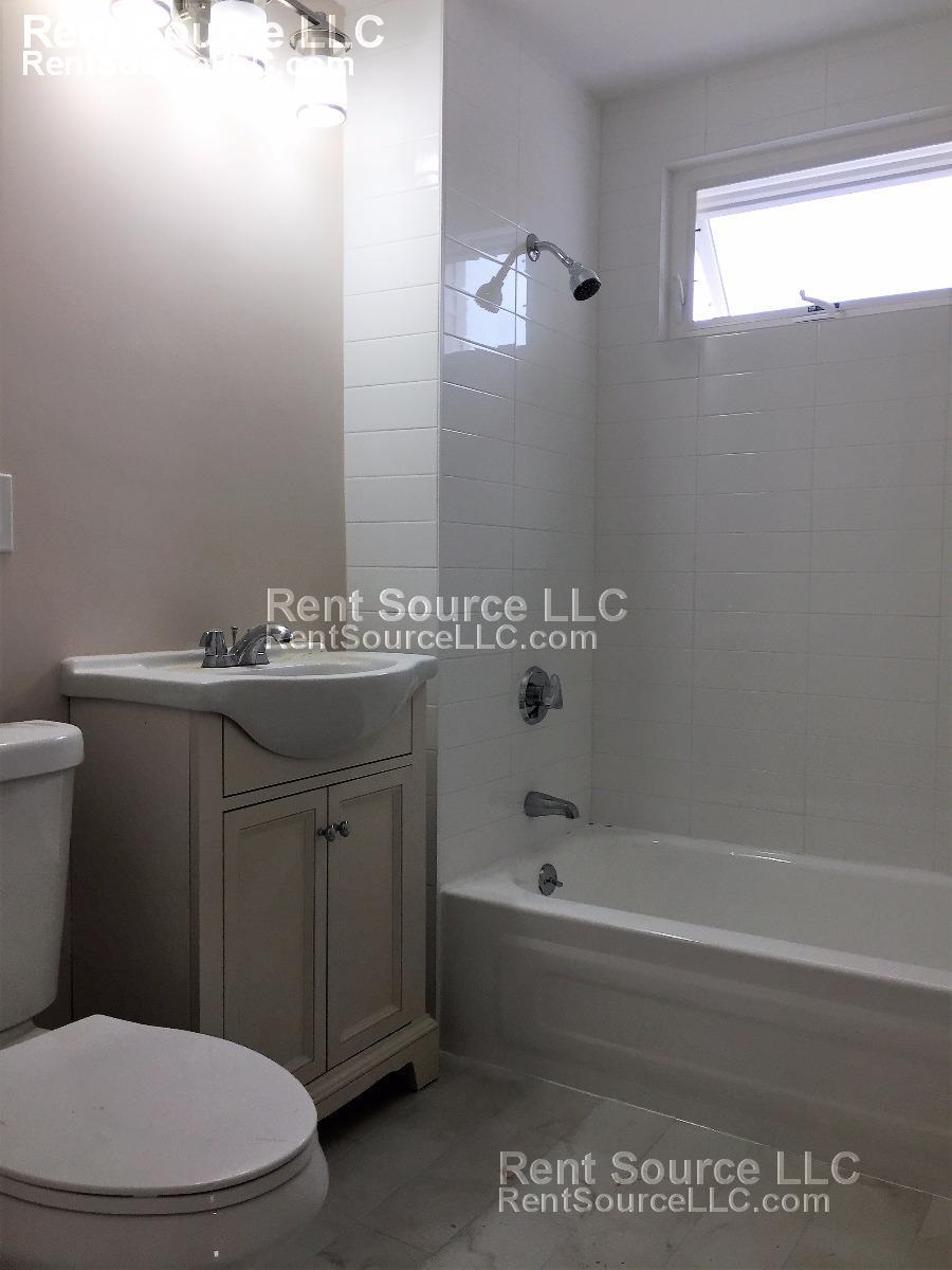 Building Photo - 24 Willard Ave