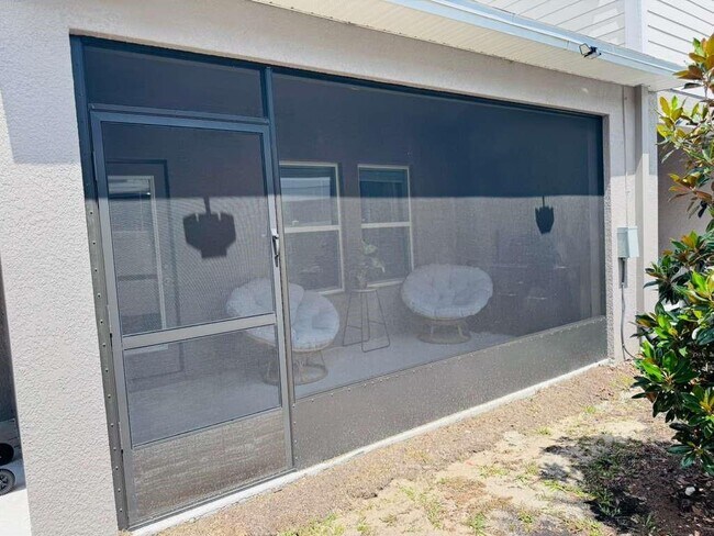 Building Photo - 3840 King Hill Dr