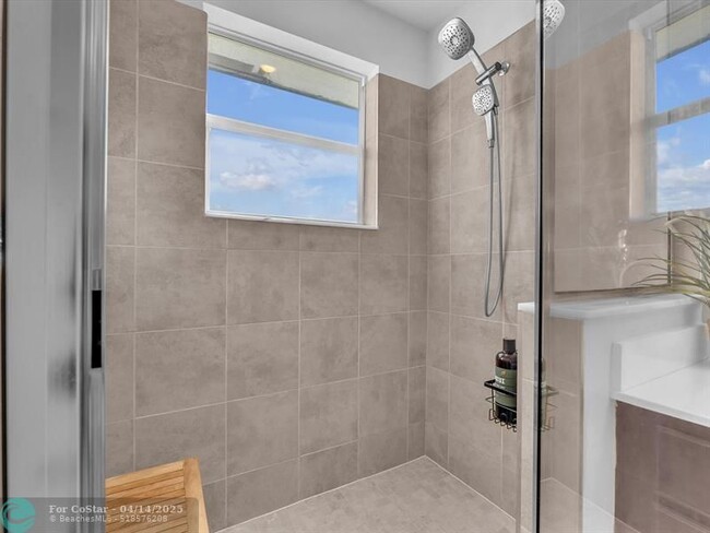 Building Photo - 1130 Rio Ct