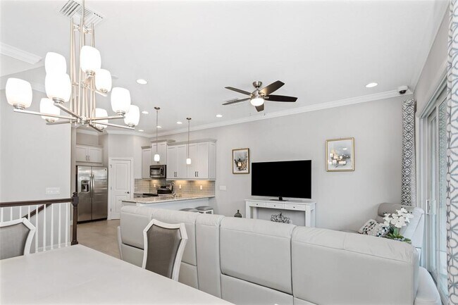 Building Photo - 4111 Rocky Shores Dr