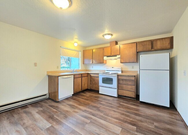 Building Photo - VanBar