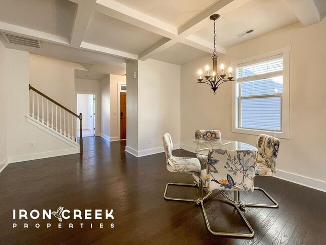 Building Photo - 24 Onteora Oaks Dr