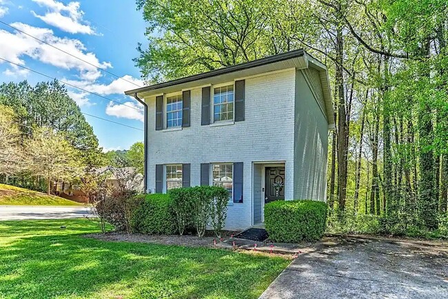 Building Photo - 3501 Creekview Pl