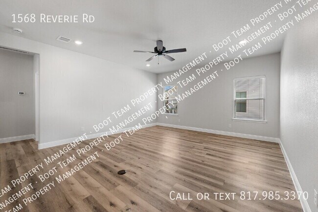 Building Photo - 1568 Reverie Rd