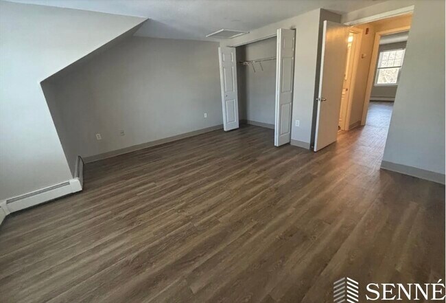 Building Photo - 65 Frank's Ln