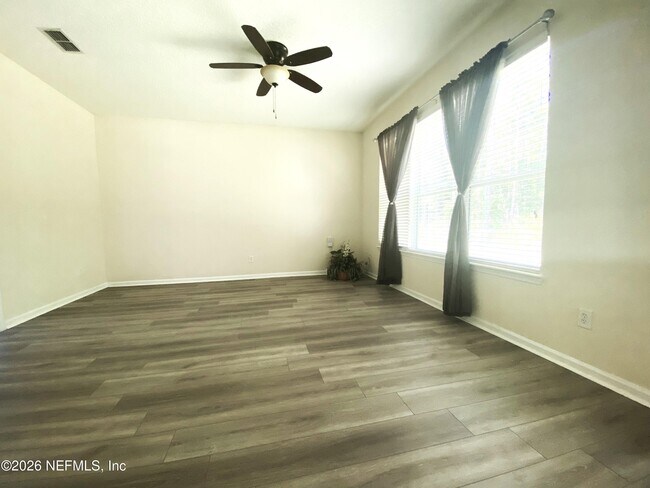 Building Photo - 10519 Creston Glen Cir E