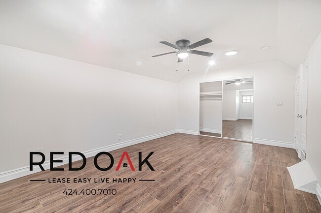 Building Photo - 3425 Walton Ave