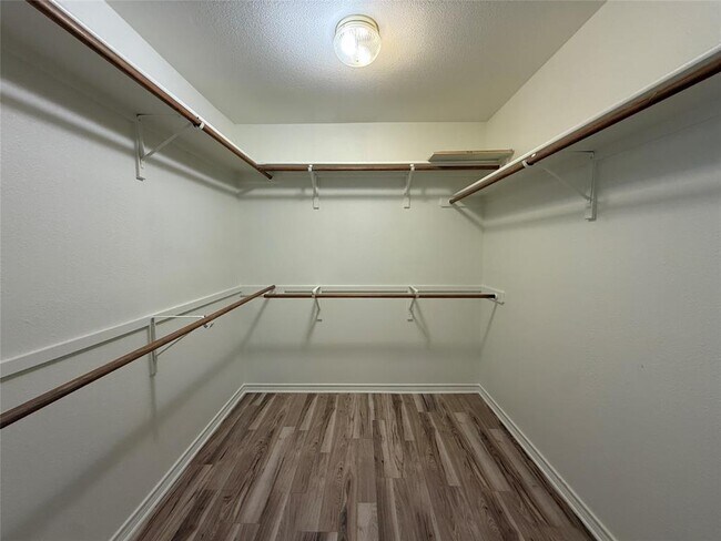 Building Photo - 1424 Redden Cove