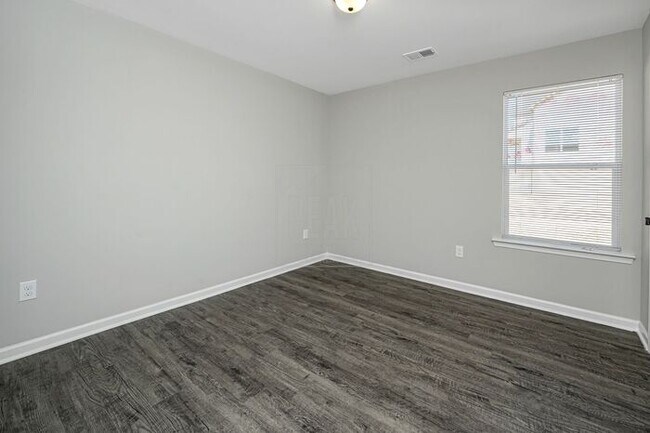 Building Photo - Celebrate Spring in Style:  Brand New Construction Home for Lease!