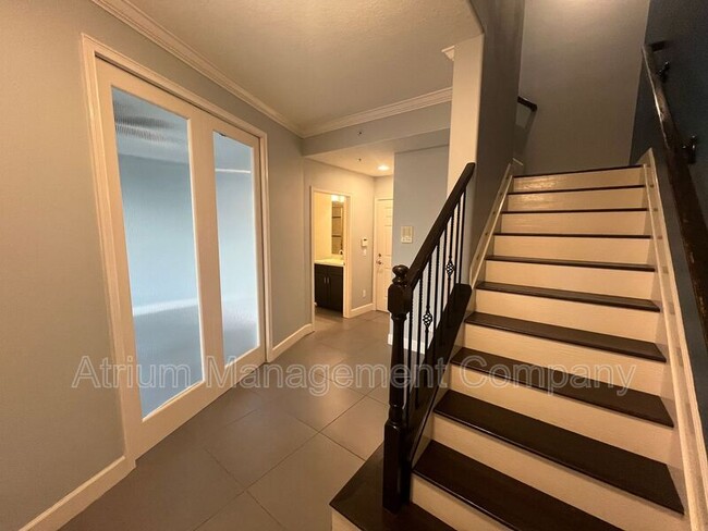 Building Photo - 1146 Bolton Pl
