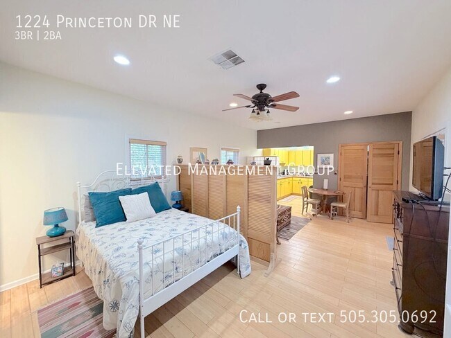 Building Photo - 1224 Princeton Dr NE