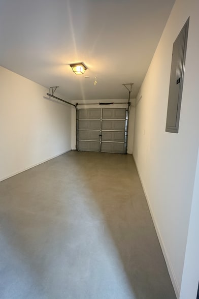 Building Photo - 5068 Scotch Pine Ave
