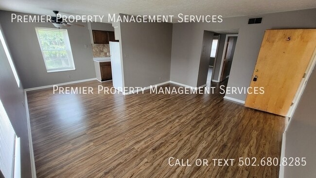 Building Photo - 4403 Landside Dr