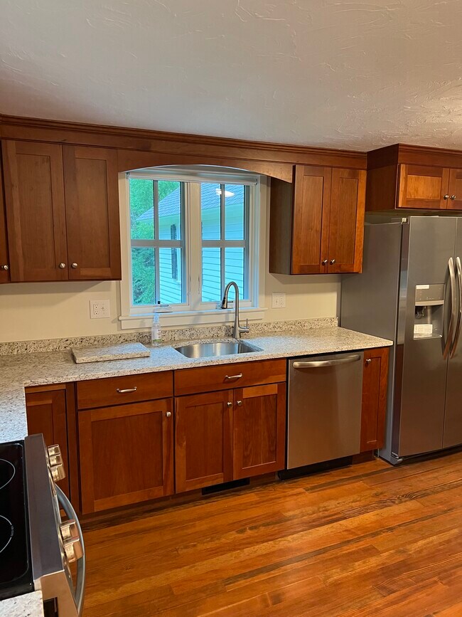 Building Photo - 50 Shay Rd