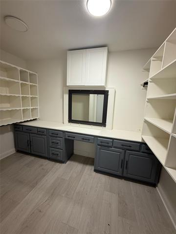 Building Photo - 2517 Valley Glen Dr