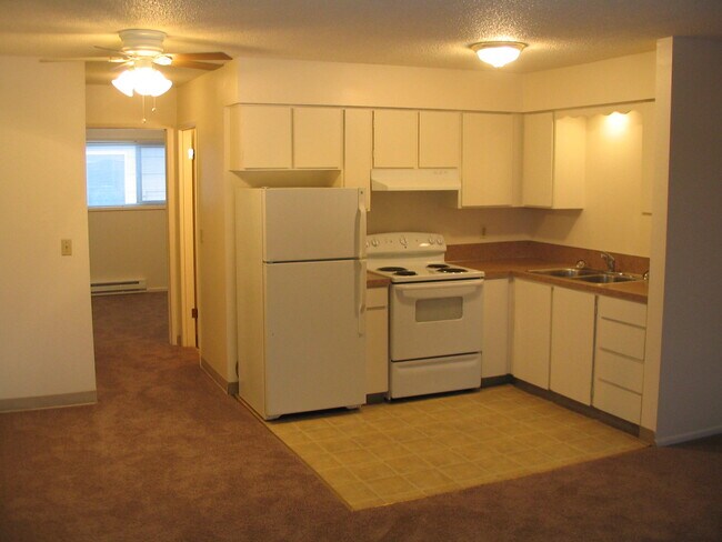 Building Photo - Francis Street Apartments