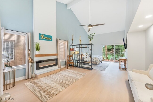 Building Photo - 3024 Bel Air Dr