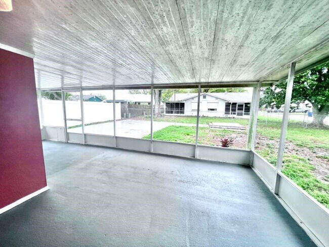 Building Photo - 3409 Vorden St