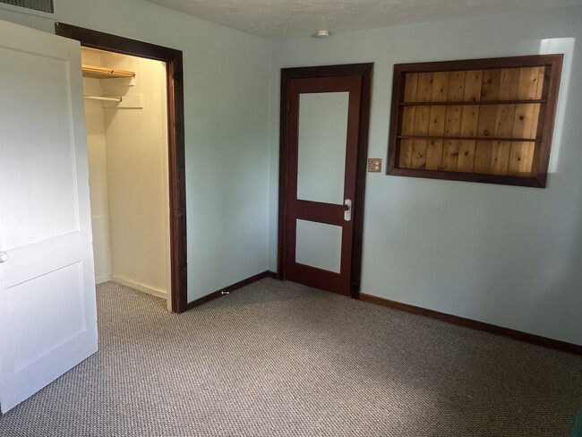 Building Photo - 1500 Orchard Ave