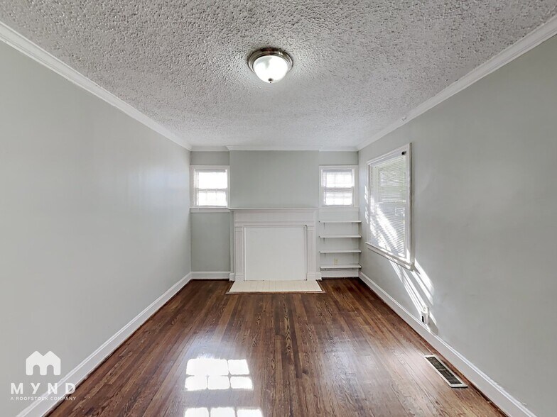 Building Photo - 949 47th St Ensley