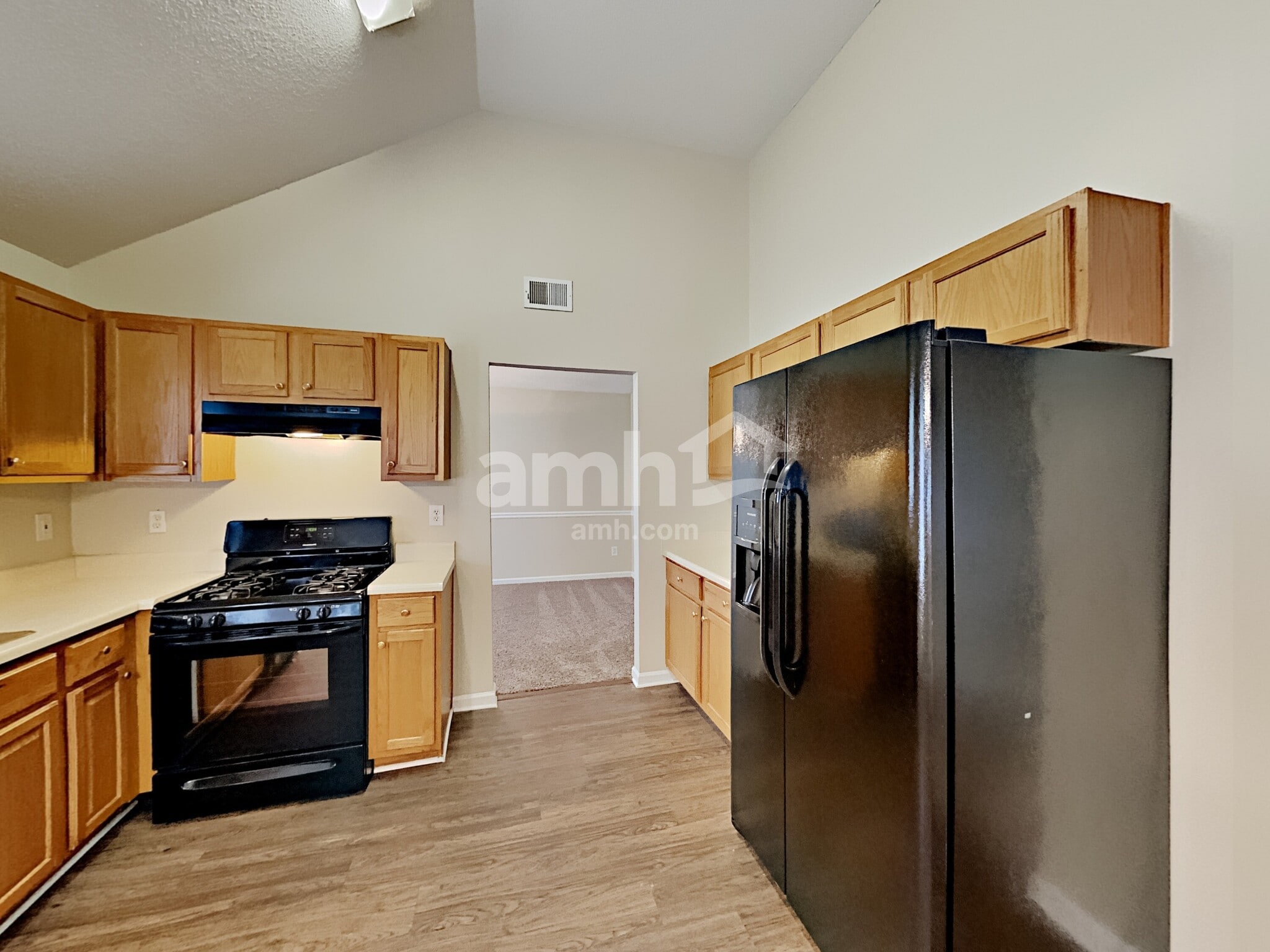 Building Photo - 104 Bellington Dr